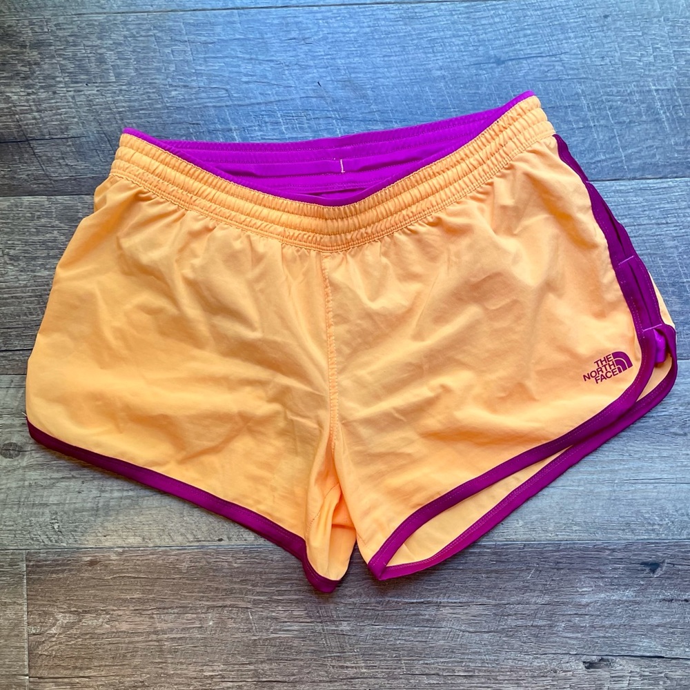 The North Face Shorts - Medium